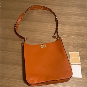 Michael Kors Messenger Bag